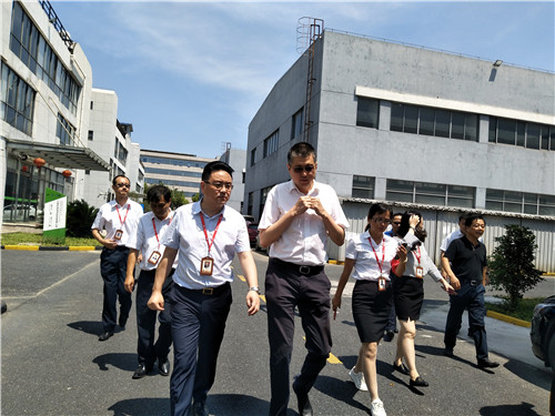松江區副區長陳曉軍蒞臨企福廣思科技園考察