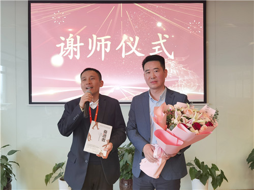 從沃爾瑪松江店副總經理到企福園區主管，他這樣說......